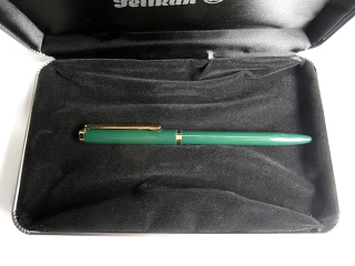 D�ugopis Pelikan + etui zielony